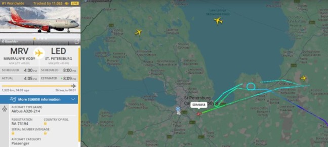 Борт авиакомпании "Россия" подал сигнал бедствия и кружит над Ленобластью