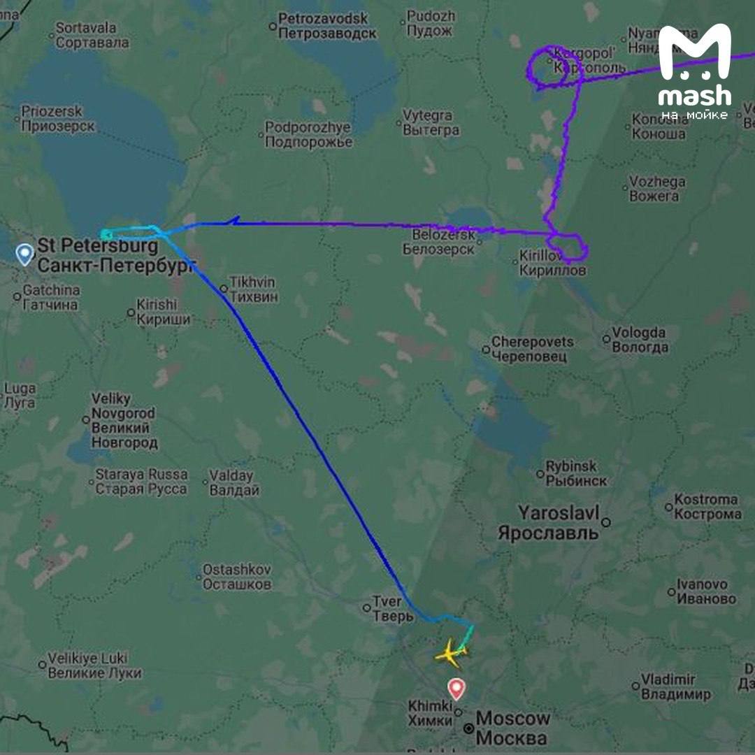 Почти сутки пассажиры были закованы в самолёте Шанхай-Петербург — они вылетели из Китая вчера в 13:45 и до сих пор не добрались до СПб