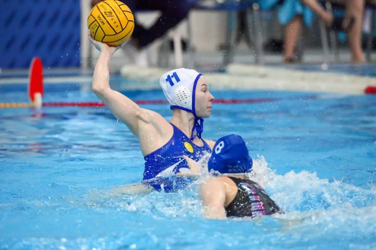 Александр Дрозденко поздравил женскую команду Ленинградской области с серебром Кубка России Александр Дрозденко поздравил женскую команду Ленинградской области с серебром Кубка России