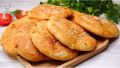 Лепешки, которые станут любым блюдом: быстрый и простой рецепт