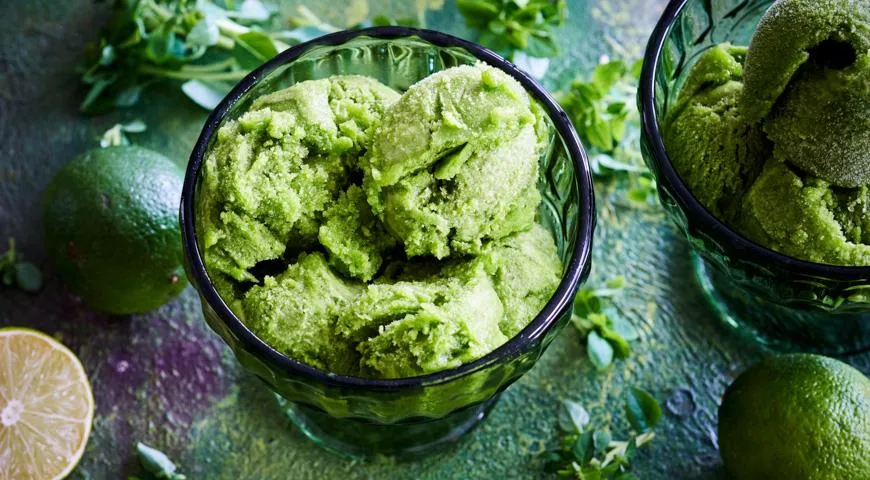 Сорбет с яблоками и лаймом: смелое сочетание освежающего вкуса