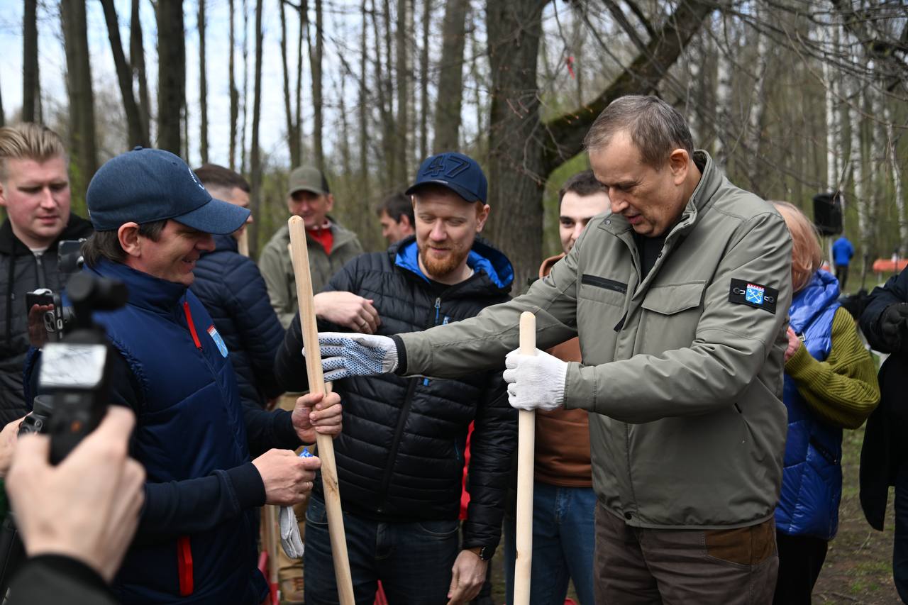 Александр Дрозденко: Определили три тысячи площадок для весенних субботников Александр Дрозденко: Определили три тысячи площадок для весенних субботников