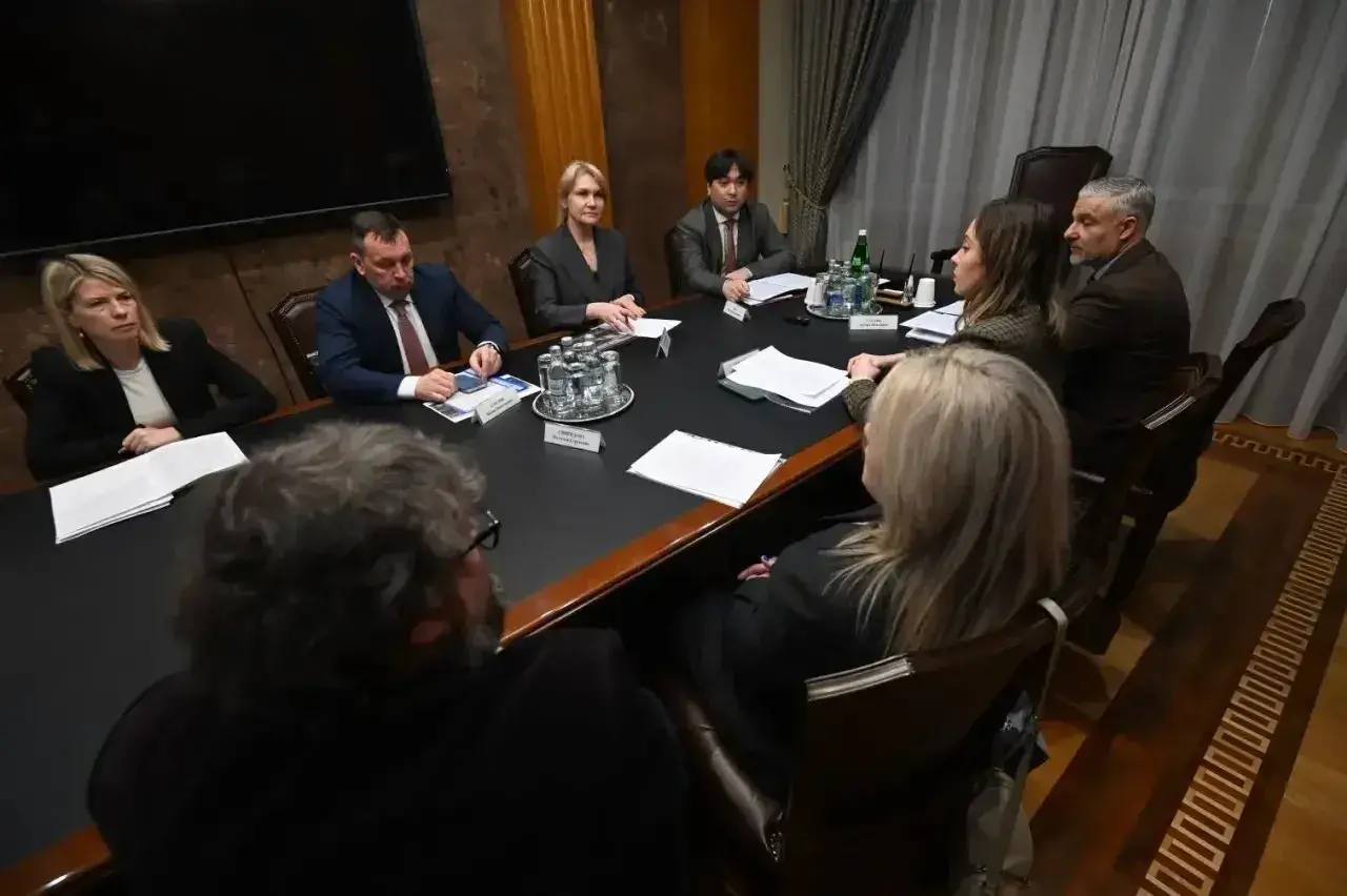 «Зелёный коридор» для бизнеса: как Ленобласть помогает инвесторам в туризме