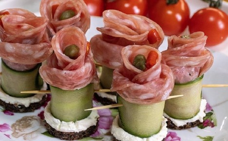 Канапе для новогоднего застолья: легкость и вкус в каждой детали