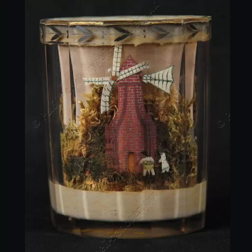 Необъяснимая красота русского стекла: стаканы Александра Вершинина