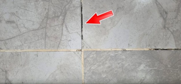 Эффективные и неожиданные методы чистки швов между плиткой