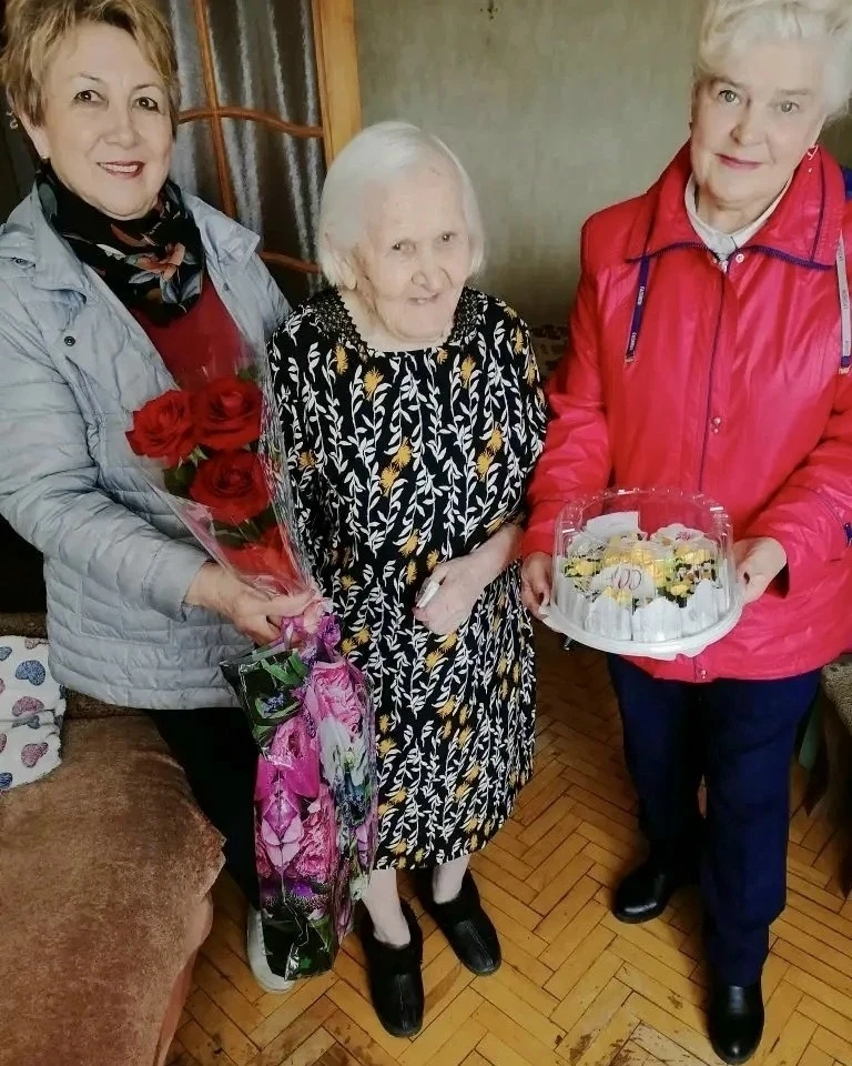 Жительница Никольского поселения Татьяна Кутузова отметила вековой юбилей