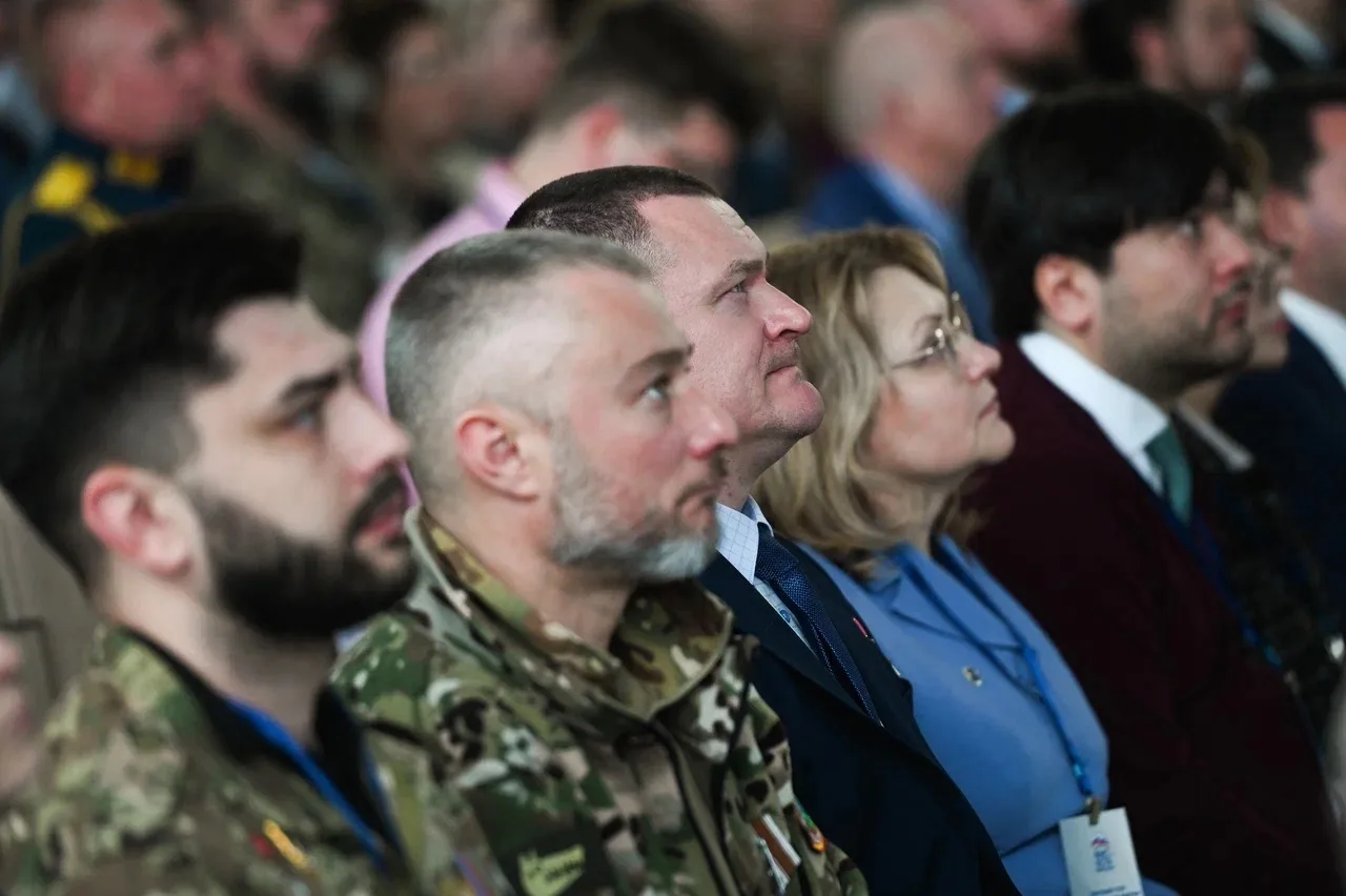 Александр Дрозденко: Провели в Гатчине региональный форум «Есть результат!» по реализации Народной программы партии «Единая Россия» Александр Дрозденко: Провели в Гатчине региональный форум «Есть результат!» по реализации Народной программы партии «Единая Россия»