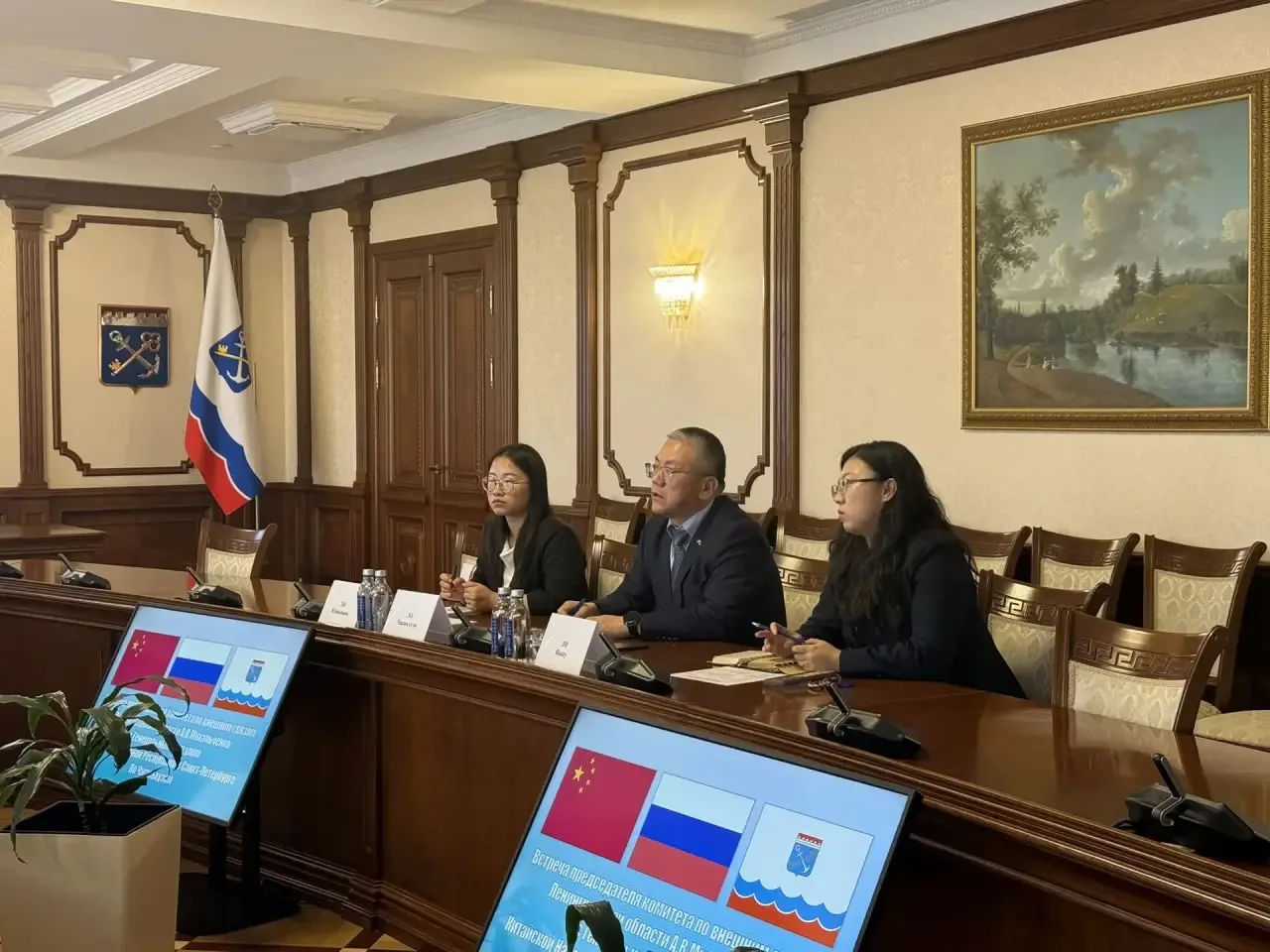 Ленинградская область развивает диалог с Китаем Ленинградская область развивает диалог с Китаем