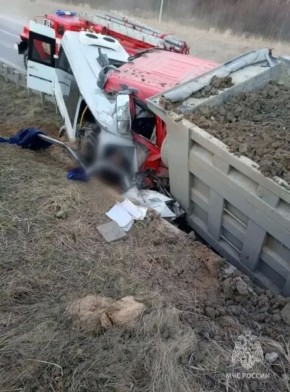 Полиция проводит проверку по факту смертельного ДТП под Кингисеппом