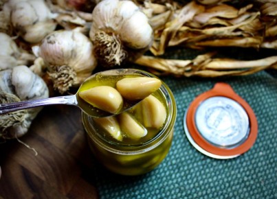 Новый взгляд на старые продукты: как метод конфи меняет вкус овощей и фруктов