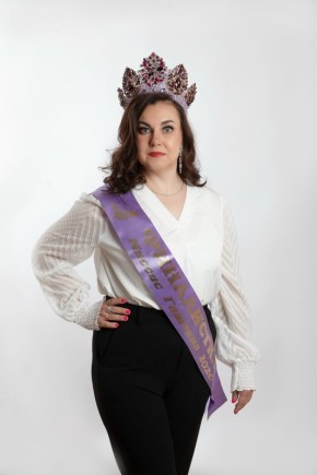 Алексей Стефанов: Наш человек - переселенка из Эстонии Елена Наталова участвует в конкурсе «Миссис Гатчина»