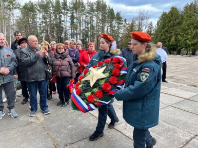 ����������� ������: � ���� ������ �������� �����������, ����������� 40-����� ������������� ����������