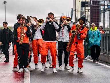 �������� ������, �������� ������ �� ����������� � ��������� �����: � ���������� ������� ������� �������� ����