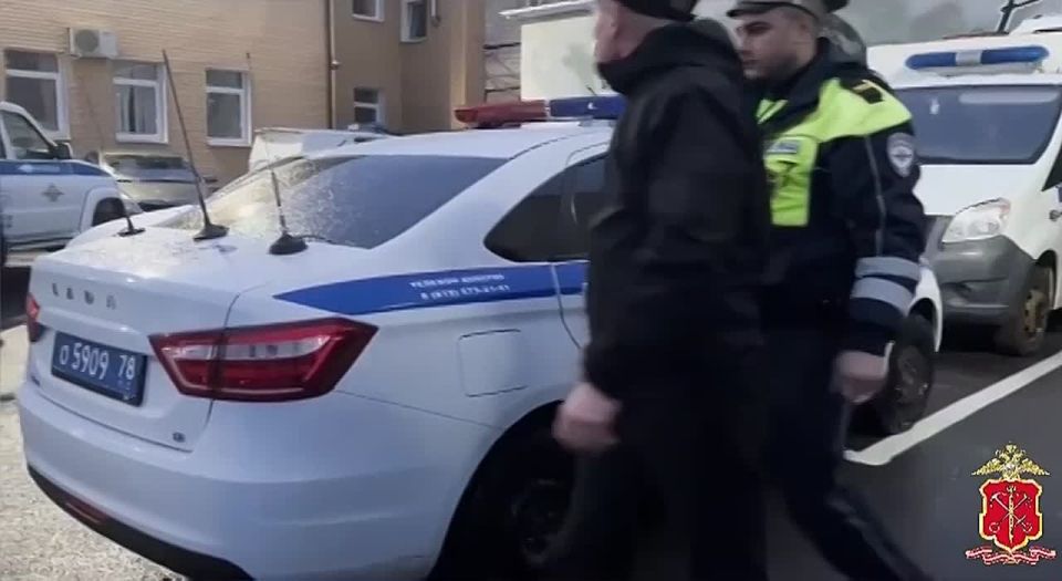 Обычная проверка обернулась уголовным делом: водитель «Форд Фокус» попался с наркотиками