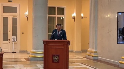 ��������� ���������: ������ � ������������� ���������� ����� �.�. ������� IV ����������� ������������� ������� � �������-������������ �������� ������, ���� ����� ���� � ��������� � ��������� �� ����� ������