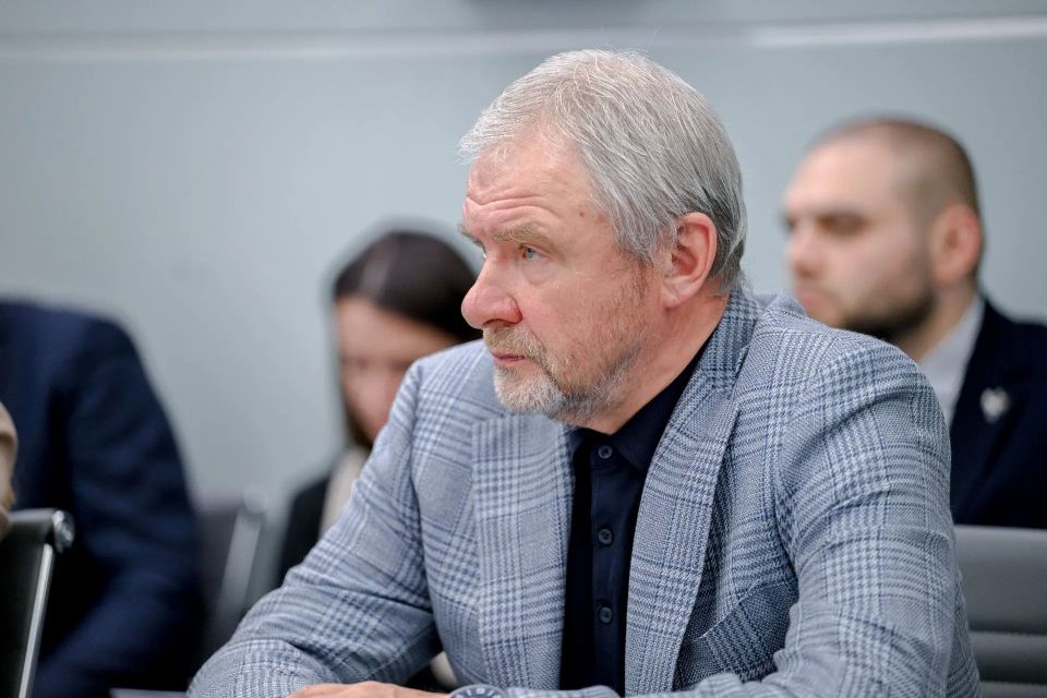 Александр Дрозденко: Ленинградская область всегда отличалась сплочённостью, умением работать на результат Александр Дрозденко: Ленинградская область всегда отличалась сплочённостью, умением работать на результат