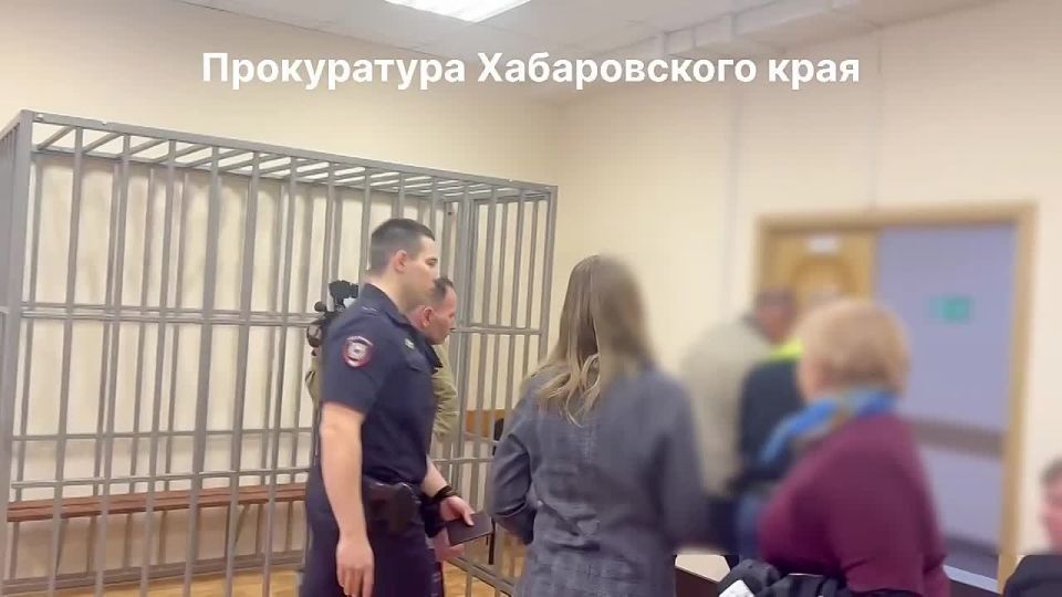 В Хабаровске по делу обманутых дольщиков осудили двоих помощников застройщика