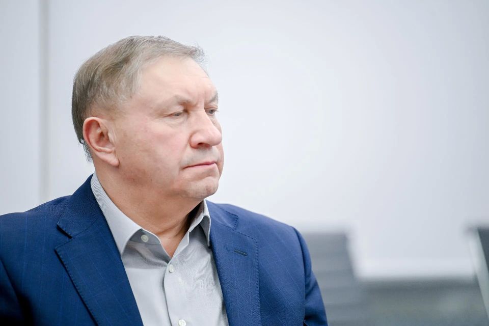 Александр Дрозденко: Ленинградская область всегда отличалась сплочённостью, умением работать на результат Александр Дрозденко: Ленинградская область всегда отличалась сплочённостью, умением работать на результат