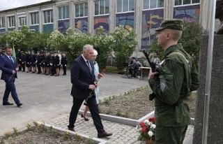 В Светогорске открыли памятник герою-пограничнику Андрею Коробицыну В Светогорске открыли памятник герою-пограничнику Андрею Коробицыну