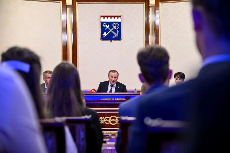Физкультура и спорт — это не только медали, характер, дисциплина, но и определение жизненного пути Физкультура и спорт — это не только медали, характер, дисциплина, но и определение жизненного пути