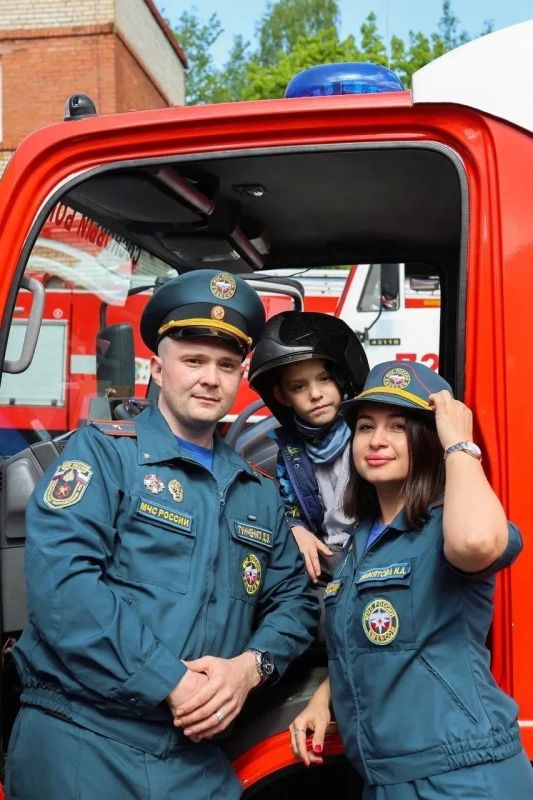 День открытых дверей на территории специализированной пожарно-спасательной части № 72 специального отдела № 19 Специального управления ФПС № 72 МЧС России День открытых дверей на территории специализированной пожарно-спасательной части № 72 специального отдела № 19 Специального управления ФПС № 72 МЧС России