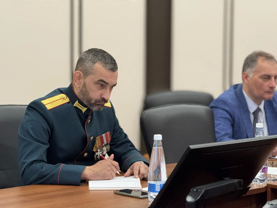 В Центральной избирательной комиссии Российской Федерации прошло совещание с представителями политических партий по вопросам их участия в предстоящих федеральных и региональных выборов В Центральной избирательной комиссии Российской Федерации прошло совещание с представителями политических партий по вопросам их участия в предстоящих федеральных и региональных выборов