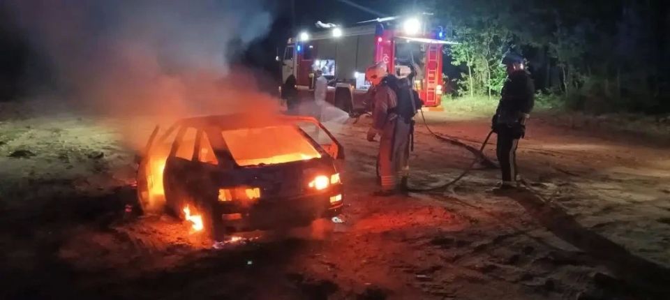 За прошедшие сутки подразделения территориального пожарно-спасательного гарнизона Ленинградской области реагировали на 17 оперативных событий: За прошедшие сутки подразделения территориального пожарно-спасательного гарнизона Ленинградской области реагировали на 17 оперативных событий: