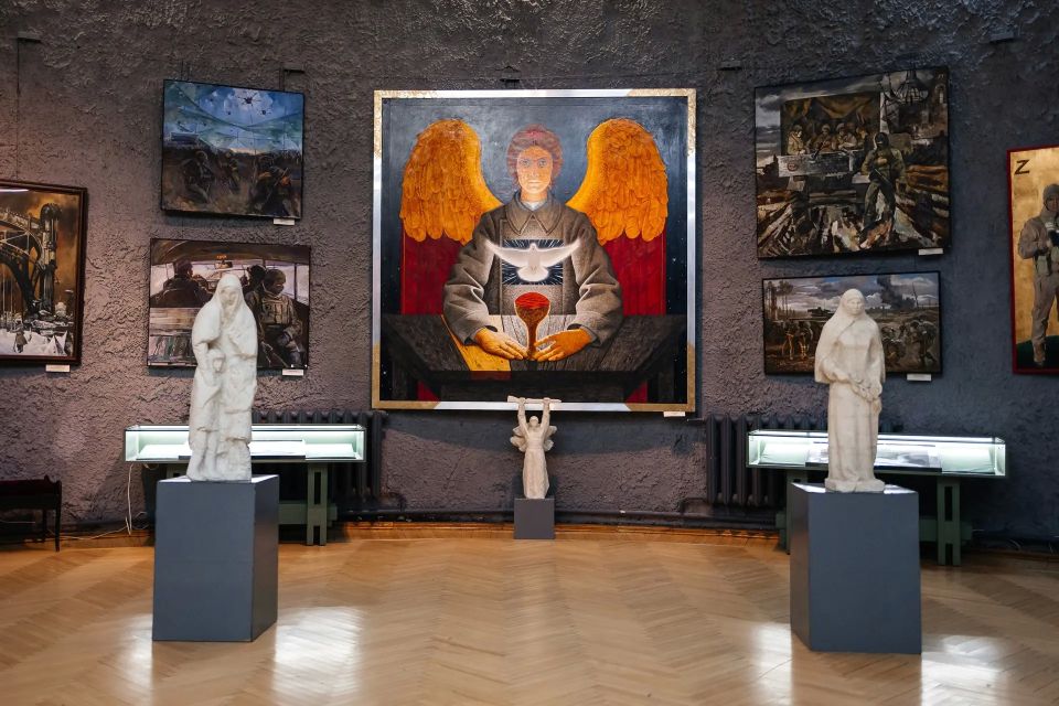 В Кировске расскажут о защитниках, героях Донбасса, людях и их судьбах языком очевидцев В Кировске расскажут о защитниках, героях Донбасса, людях и их судьбах языком очевидцев