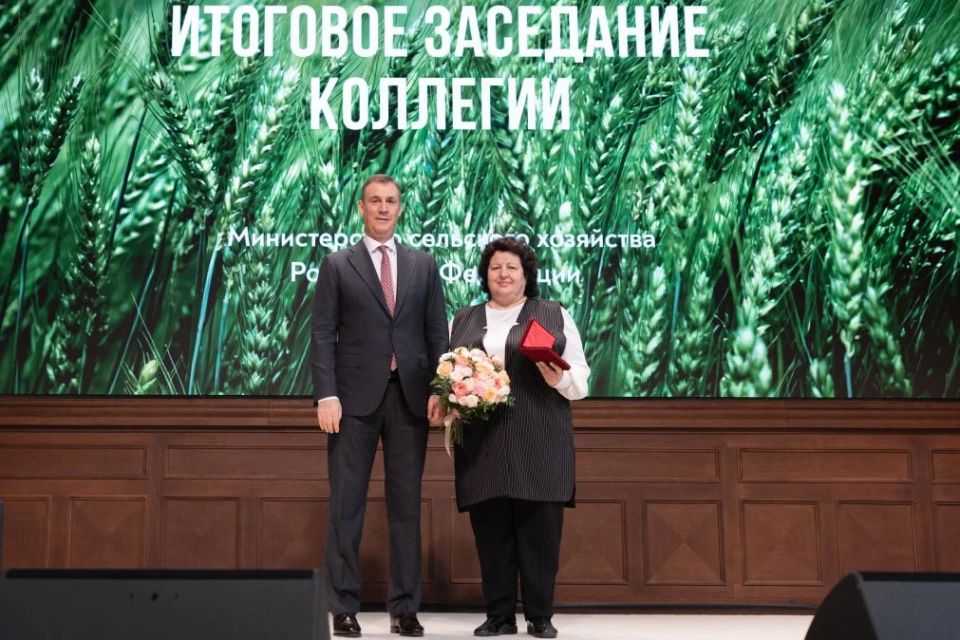 Олег Малащенко, вице-губернатор Ленобласти по АПК, принял участие в итоговом заседании коллегии Минсельхоза России в Москве Олег Малащенко, вице-губернатор Ленобласти по АПК, принял участие в итоговом заседании коллегии Минсельхоза России в Москве