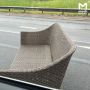 Диванные воины, кто потерял имущество на Выборгском шоссе? Плетёный садовый товарищ решил, что поездок с него хватит — уникальная возможность посидеть на дорожку для забывчивых