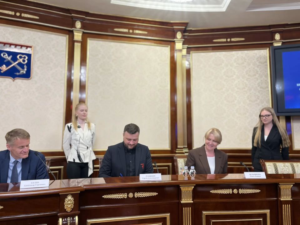 Соглашение о сотрудничестве между комитетом по культуре и туризму и региональным отделением «Движение Первых» было подписано сегодня на заседании координационного совета по взаимодействию с российским движением детей Соглашение о сотрудничестве между комитетом по культуре и туризму и региональным отделением «Движение Первых» было подписано сегодня на заседании координационного совета по взаимодействию с российским движением детей