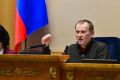Александр Дрозденко: На традиционной встрече с депутатами Законодательного собрания Ленобласти обсуждали актуальные темы: газораспределительные сети, единственное в стране производство белого корунда, защиту молодёжи от...