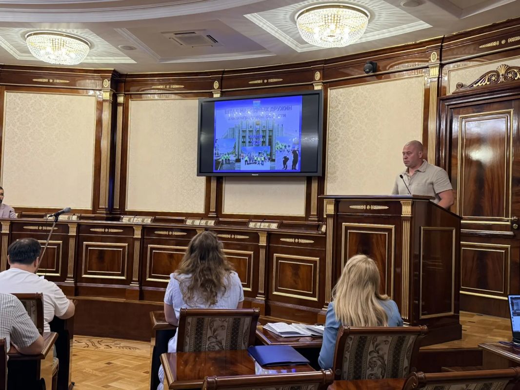 На Штабе народных дружин Ленинградской области подвели итоги конкурсов «Лучшая народная дружина» и «Лучший народный дружинник» На Штабе народных дружин Ленинградской области подвели итоги конкурсов «Лучшая народная дружина» и «Лучший народный дружинник»
