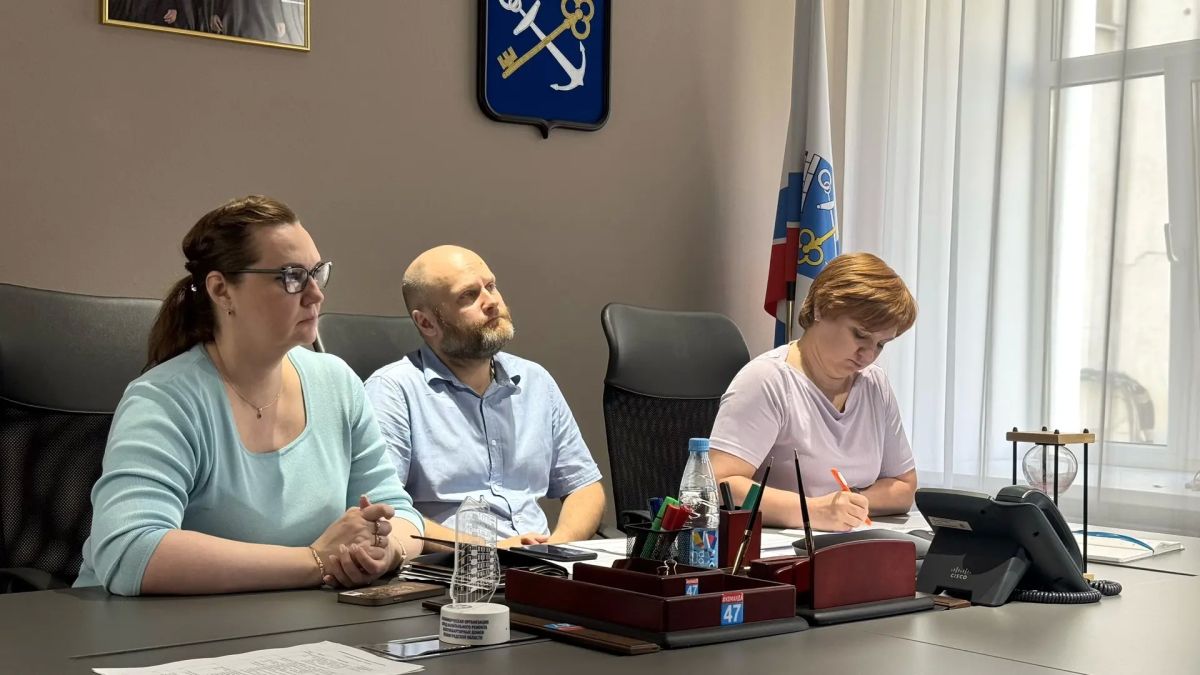 В комитете госжилнадзора прошло еженедельное ВКС с управляющими организациями