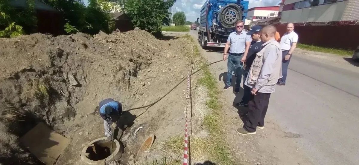 Председателем комитета в ходе рабочей поездки в Ополье определены причины подтопления подвалов Председателем комитета в ходе рабочей поездки в Ополье определены причины подтопления подвалов