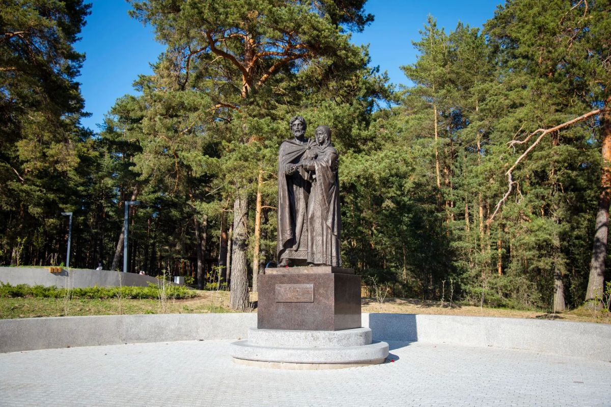 Ленобласть — прекрасное место, чтобы создать семью и жить здесь в любви и верности Ленобласть — прекрасное место, чтобы создать семью и жить здесь в любви и верности