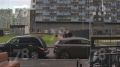 «Мама кричала и тряслась»: прохожие помогли девочке, у которой мама выпала из окна