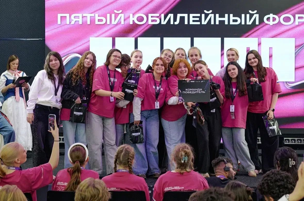 Делегация Ленинградской области вернулась с Форума «ШУМ» Делегация Ленинградской области вернулась с Форума «ШУМ»