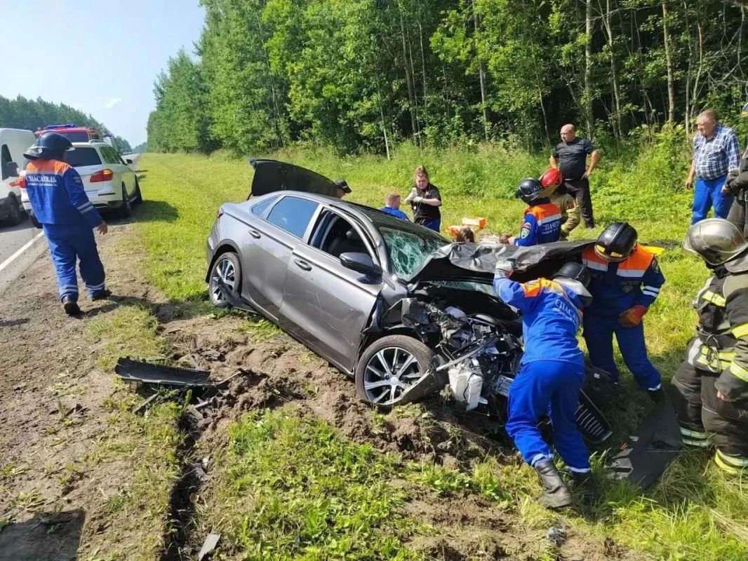 За прошедшую неделю подразделения территориального пожарно-спасательного гарнизона Ленинградской области реагировали на 112 оперативных событий: За прошедшую неделю подразделения территориального пожарно-спасательного гарнизона Ленинградской области реагировали на 112 оперативных событий: