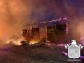 Фото с места пожара в д. Тарасино Гатчинского округа