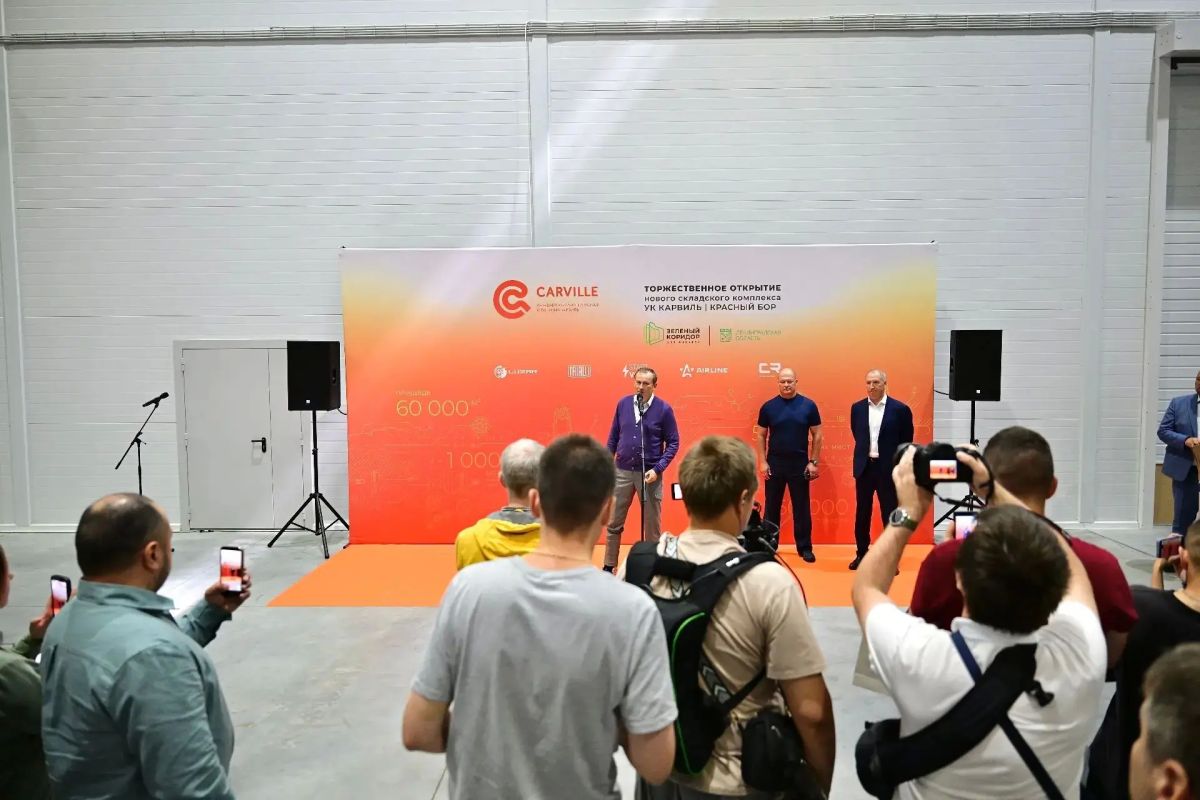 Александр Дрозденко открыл новый производственно-складской комплекс в Тосненском районе Александр Дрозденко открыл новый производственно-складской комплекс в Тосненском районе
