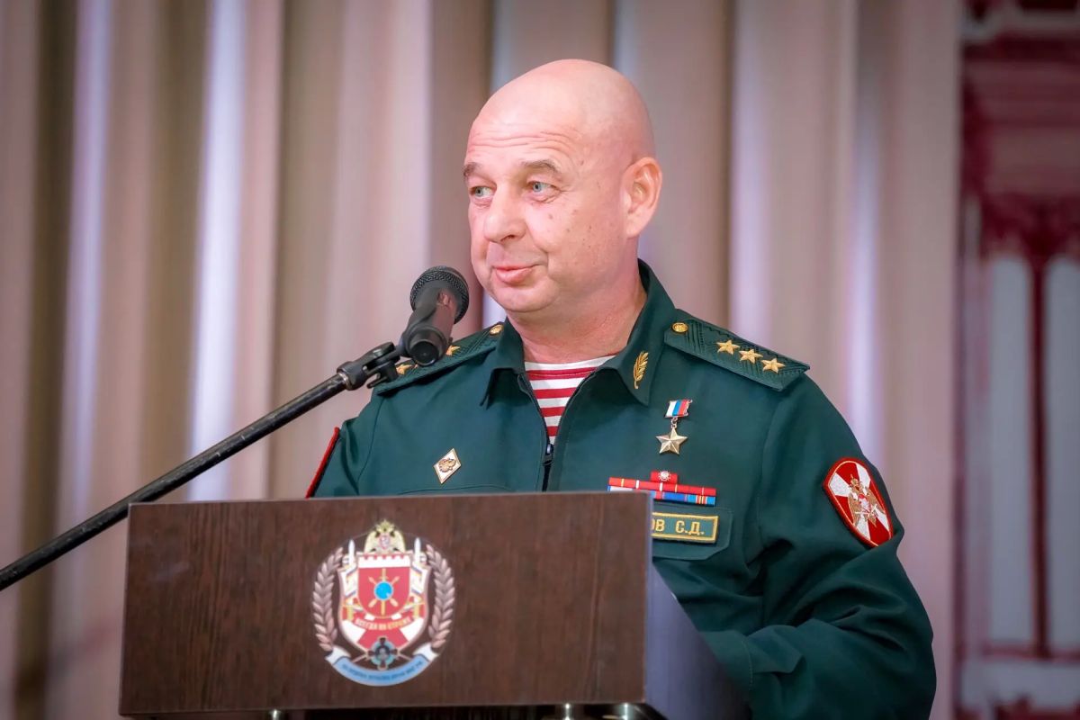 В Ленинградской области командующий Северо-Западным округом Росгвардии Герой России генерал-полковник Сергей Бураков поздравил с 30-й годовщиной формирования военного госпиталя Северо-Западного округа Росгвардии... В Ленинградской области командующий Северо-Западным округом Росгвардии Герой России генерал-полковник Сергей Бураков поздравил с 30-й годовщиной формирования военного госпиталя Северо-Западного округа Росгвардии...