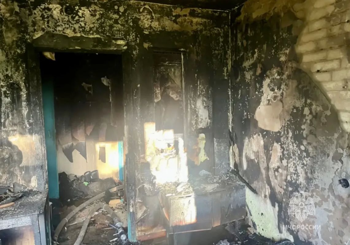 ПРИ ПОЖАРЕ В КВАРТИРЕ ПОГИБЛИ ДВА ЧЕЛОВЕКА ПРИ ПОЖАРЕ В КВАРТИРЕ ПОГИБЛИ ДВА ЧЕЛОВЕКА