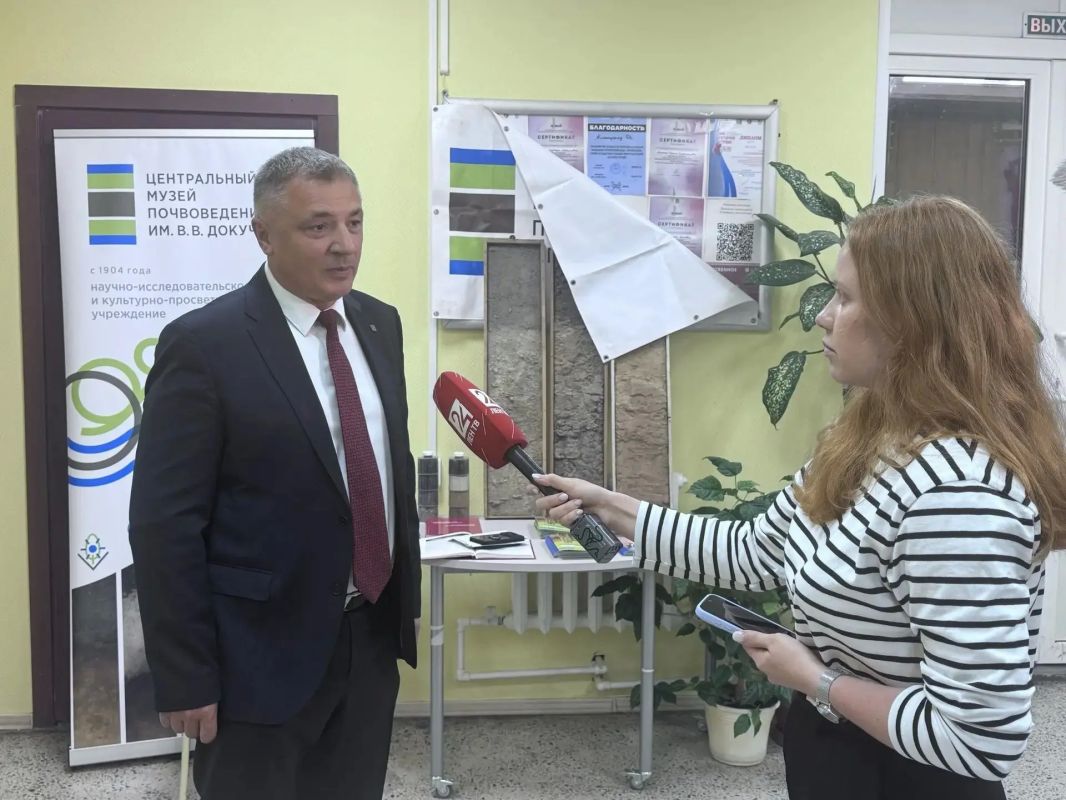 В Волосовском районе, на землях Госсорткомиссии, прошёл «День Сорта — 2026» В Волосовском районе, на землях Госсорткомиссии, прошёл «День Сорта — 2026»
