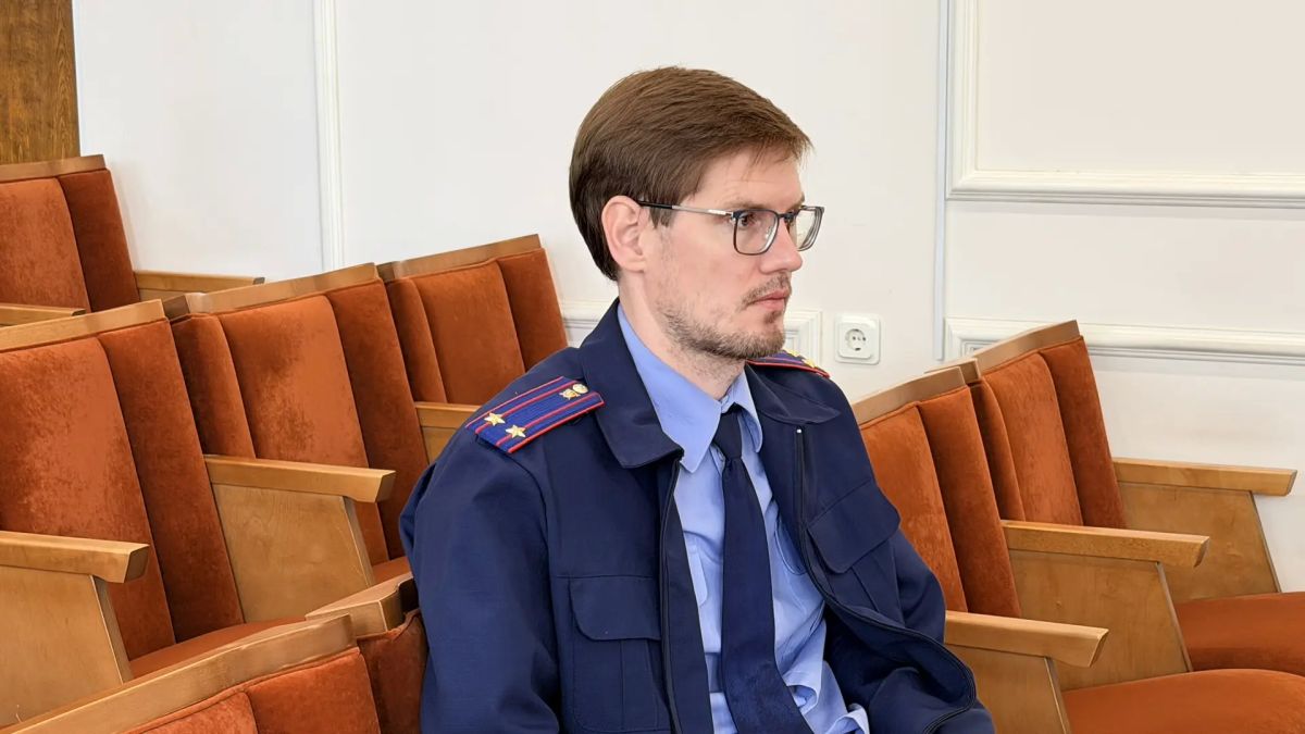 Руководитель Следственного управления СК России по Ленинградской области провел прием граждан Руководитель Следственного управления СК России по Ленинградской области провел прием граждан