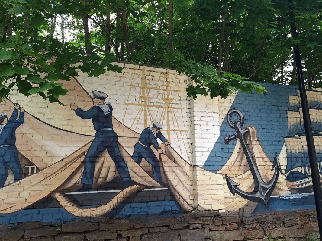 "Парусинка" — один из самых колоритных исторических городских районов не только Ивангорода, но и всей Ленобласти "Парусинка" — один из самых колоритных исторических городских районов не только Ивангорода, но и всей Ленобласти