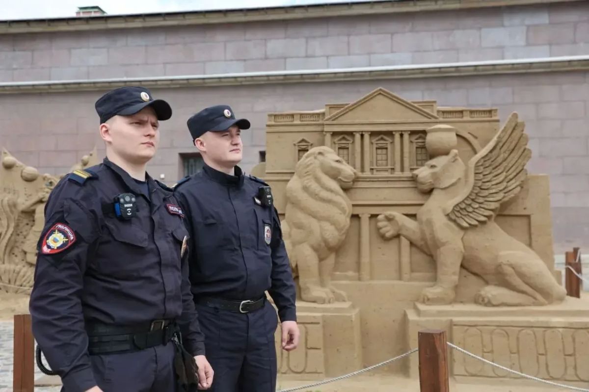 Друзья, сегодня рубрика #ИсториясГеографией посетила СанктПетербург — город, где искусство оживает в каждой детали Друзья, сегодня рубрика #ИсториясГеографией посетила СанктПетербург — город, где искусство оживает в каждой детали