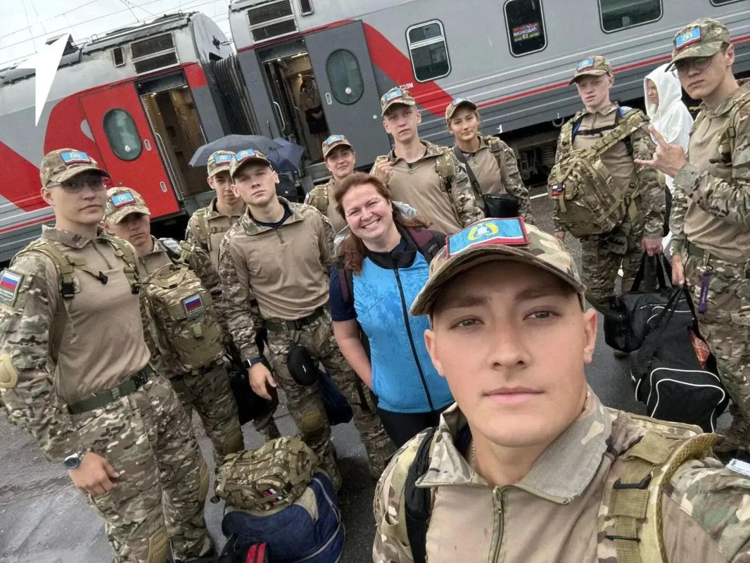 Александр Дрозденко: Сразу три команды из Ленинградской области завоевали путёвки во Всероссийский финал игры «Зарница 2.0» Александр Дрозденко: Сразу три команды из Ленинградской области завоевали путёвки во Всероссийский финал игры «Зарница 2.0»