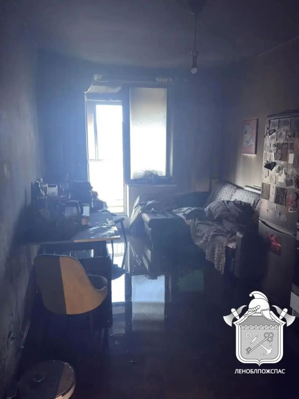 Из горящей многоэтажки в Кудрово спасли 18 человек Из горящей многоэтажки в Кудрово спасли 18 человек